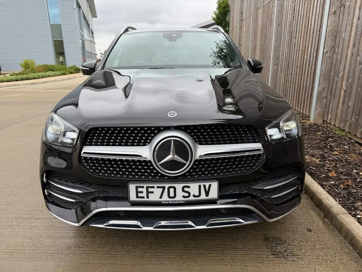 Used Mercedes GLE300 AMG line 2021 Black SUV