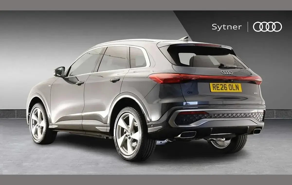 New Audi Q5 S-Line 200 HP (147 kW) 2026 Grey SUV