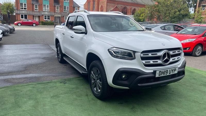 Used Mercedes X250 Progressive 2019 White Pickup