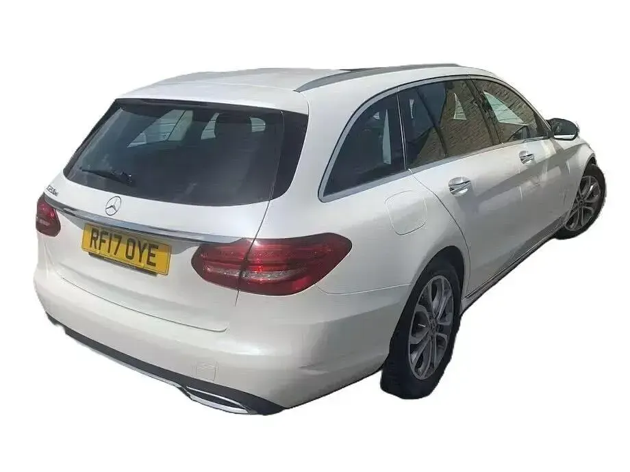 Used Mercedes C250 Premium 204 HP (150 kW) 2017 White Estate