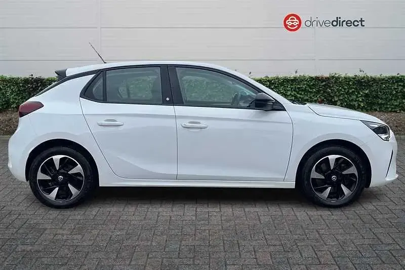 Usado Vauxhall Corsa-e 100 kW (136 HP) 2021 Branco Citadino
