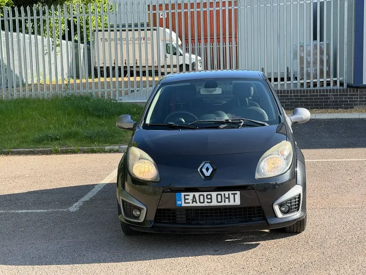 Used Renault Twingo 133 HP (97 kW) 2009 Black Hatchback