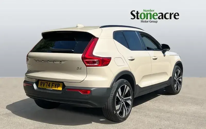 Used Volvo XC40 Ultra 197 HP (144 kW) 2026 SUV