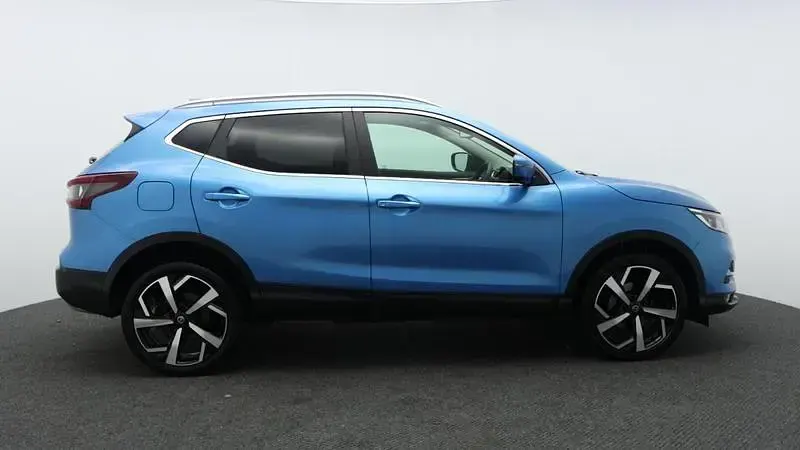 Used Nissan Qashqai N-Motion 2021 Blue SUV