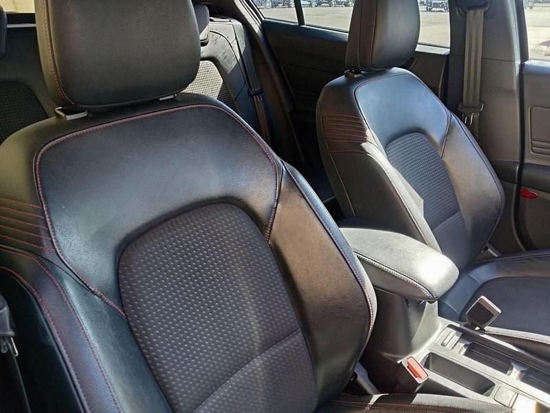 Used Ford Focus ST-Line X 182 HP (133 kW) 2019 Black Hatchback