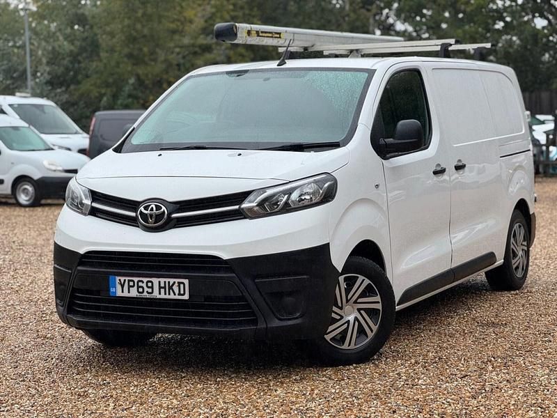Used Toyota Proace Active 2019 White MPV