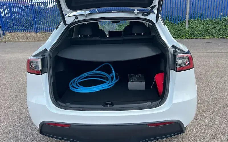 Used Tesla Model Y Long Range AWD 286 kW (389 HP) 2025 SUV