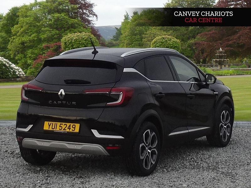 Used Renault Captur SE 2022 Black SUV