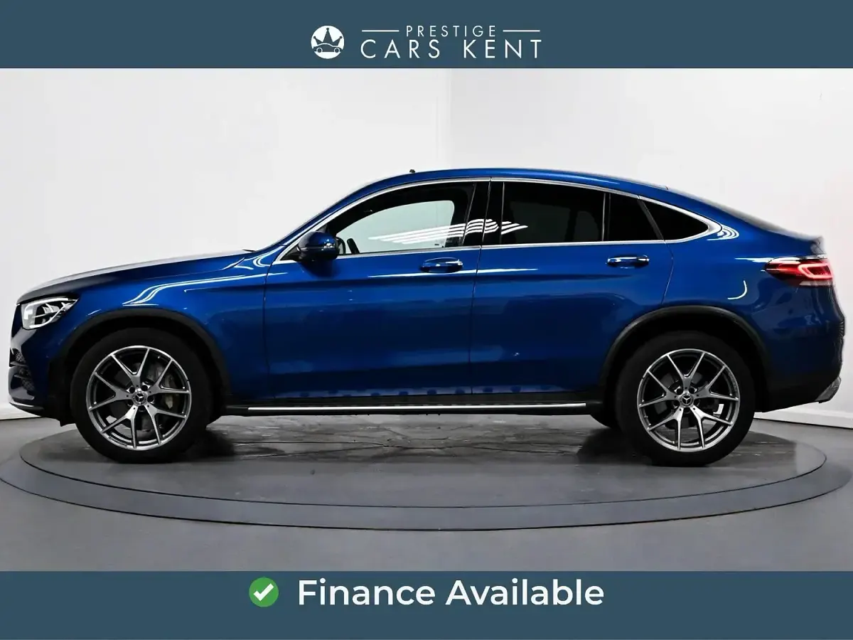 Used Mercedes GLC300 AMG Line Premium Plus 245 HP (180 kW) 2023 Blue SUV