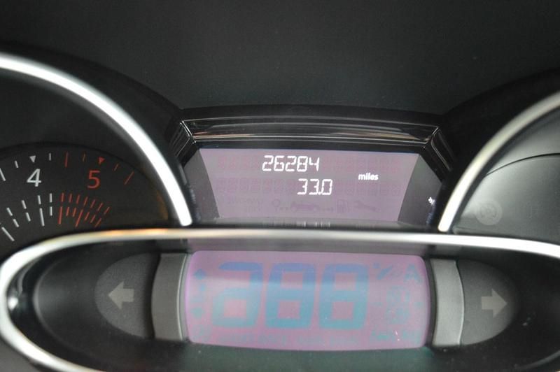 Grey Used 2024 Renault Clio V Play Hatchback | £9,795 (Fair price) - Image 1/1