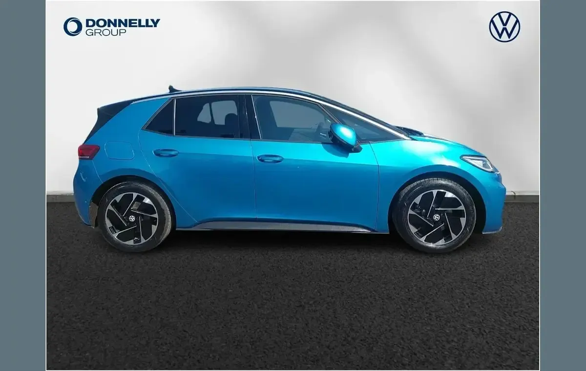 Used VW ID.3 Pro 150 kW (204 HP) 2025 Blue Hatchback