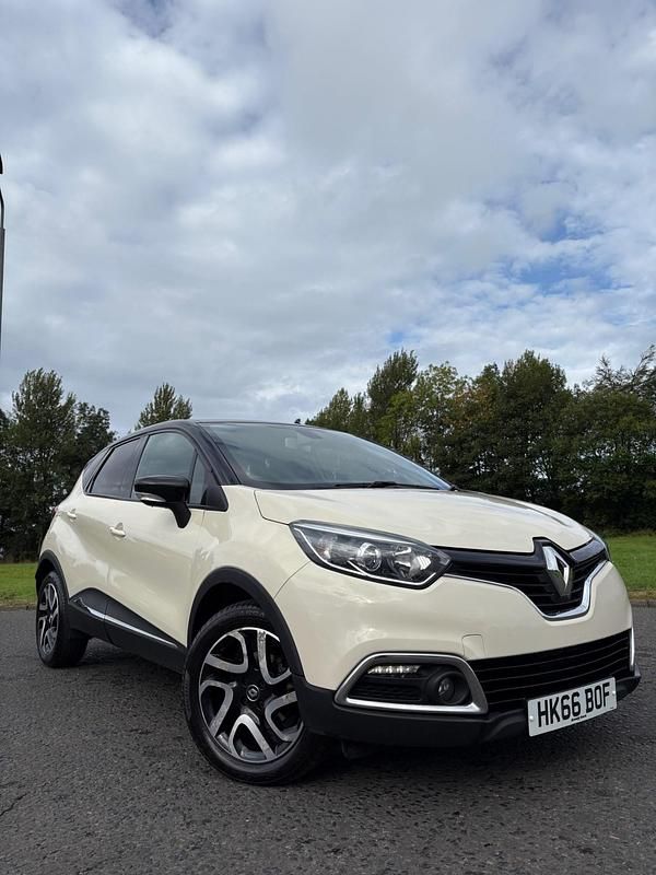 Cream Used 2016 Renault Captur Dynamique SUV | £4,600 (Good price) - Image 1/4