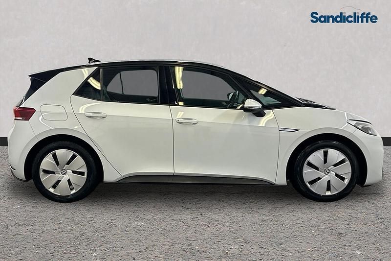 Used VW ID.3 Pro Performance 150 kW (204 HP) 2020 White Hatchback