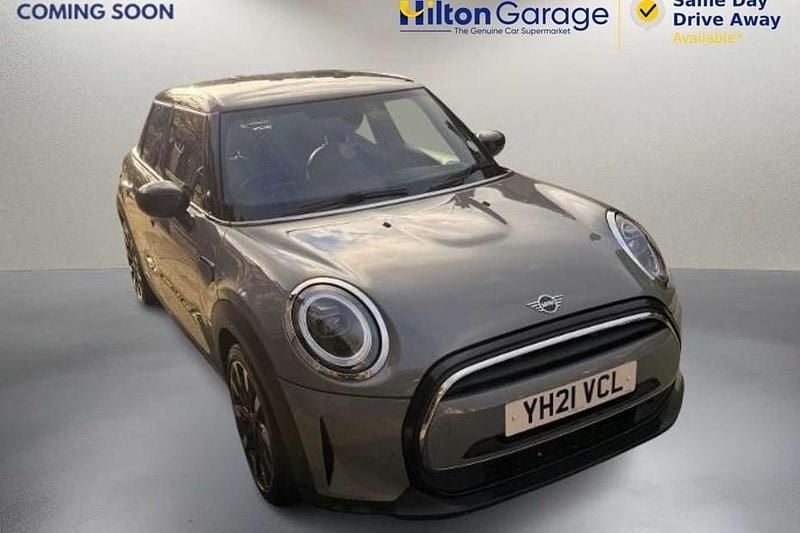 Begagnad Mini Cooper Exclusive 2021 Halvkombi