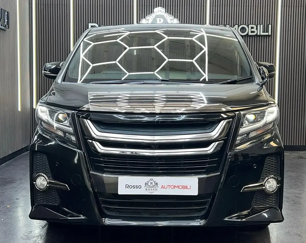 Used Toyota Alphard Executive 2024 Black MPV