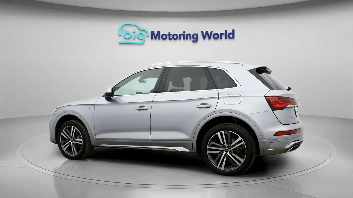 Used Audi Q5 Competition 362 HP (266 kW) 2023 Silver SUV
