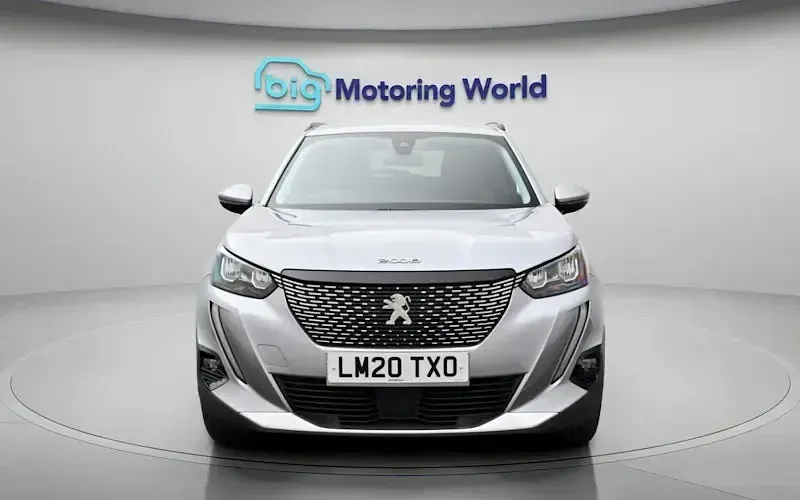 Second-hand Peugeot 2008 Allure 131 CP (96 kW) 2020 Gri SUV