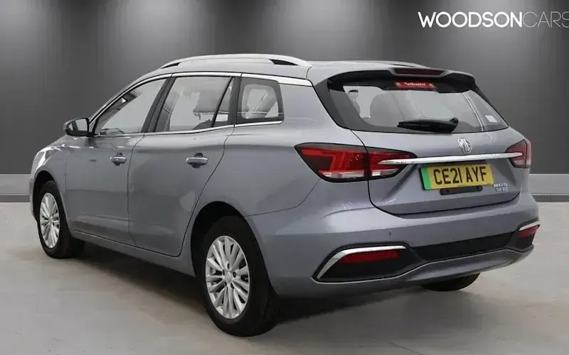 Used MG MG5 EV Exclusive 114 kW (156 HP) 2021 Silver Estate