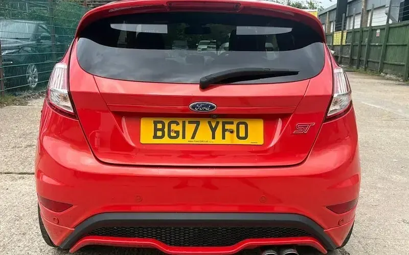 Used Ford Fiesta ST 182 HP (133 kW) 2017 Orange Hatchback