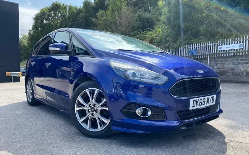 Used Ford S-MAX ST-Line 179 HP (131 kW) 2018 MPV