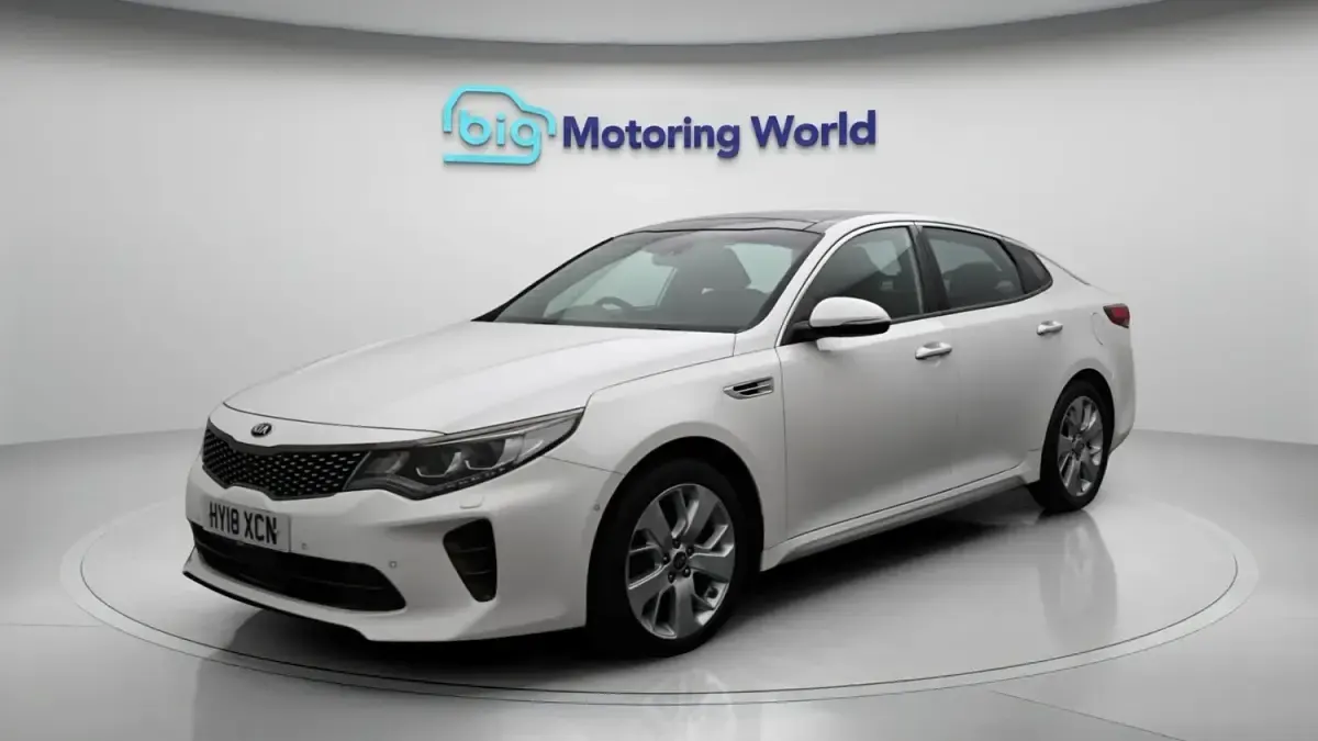 Used Kia Optima GT-Line S 141 HP (103 kW) 2017 White Sedan