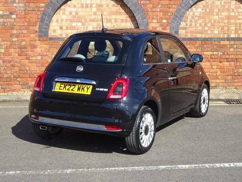 Usado Fiat 500 Dolcevita 70 HP (51 kW) 2022 Preto Citadino