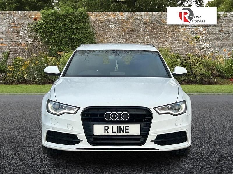 Usado Audi A6 Black Edition 2013 Branco Carrinha