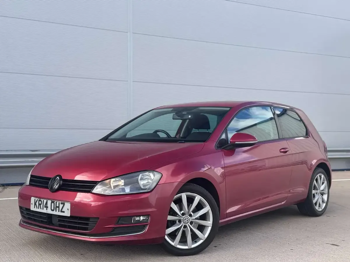 Used VW Golf VII GT 138 HP (101 kW) 2014 Red Hatchback