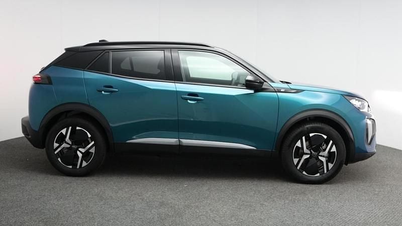 Blue New 2025 Peugeot e-2008 GT SUV | £28,499 (Good price) - Image 1/4