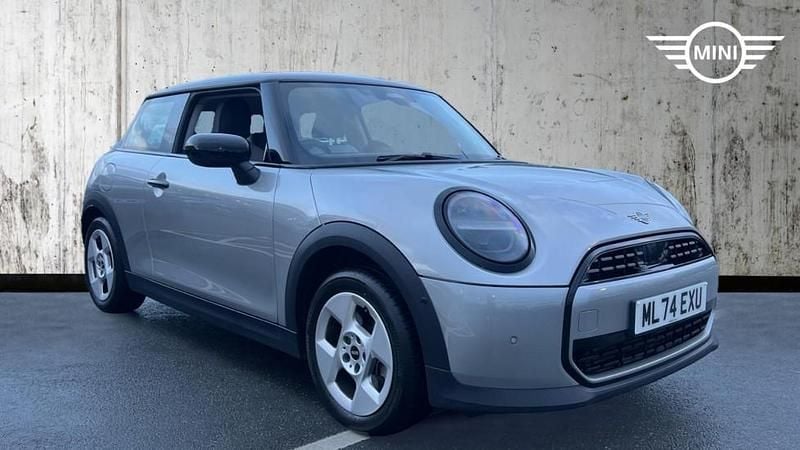 Silver Used 2024 Mini Cooper Hatch Hatchback | £19,999 (Super price) - Image 1/4