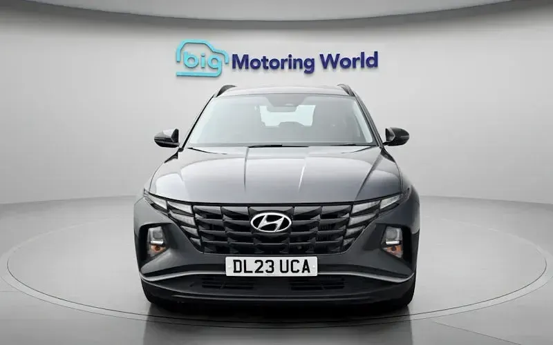 Used Hyundai Tucson SE 180 HP (132 kW) 2023 Grey SUV