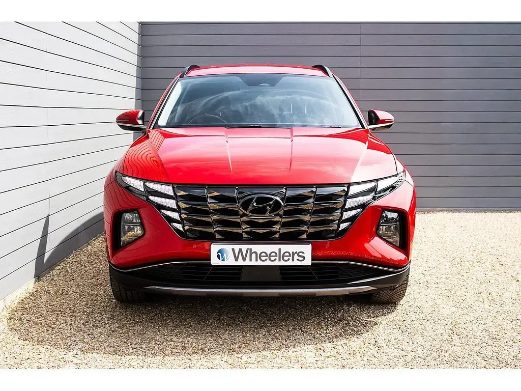 Used Hyundai Tucson Premium 230 HP (169 kW) 2021 Engine red SUV