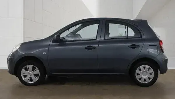 Begagnad Nissan Micra Visia 2012 Grå Halvkombi