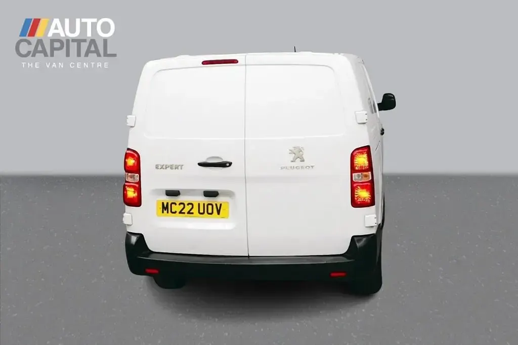 Used Peugeot Expert Premium 100 HP (73 kW) 2022 White Van