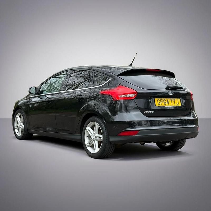 Used Ford Focus Titanium 115 HP (84 kW) 2014 Black Hatchback
