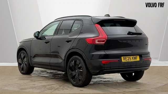 Used Volvo XC40 Plus 194 HP (142 kW) 2025 SUV