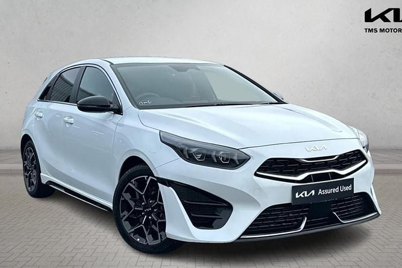 Used 2025 Kia Ceed GT-Line Hatchback | £20,575 (Fair price) - Image 1/1