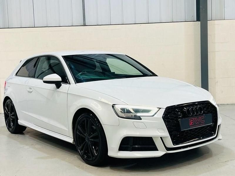 Used Audi A3 S-Line 150 HP (110 kW) 2017 White Hatchback