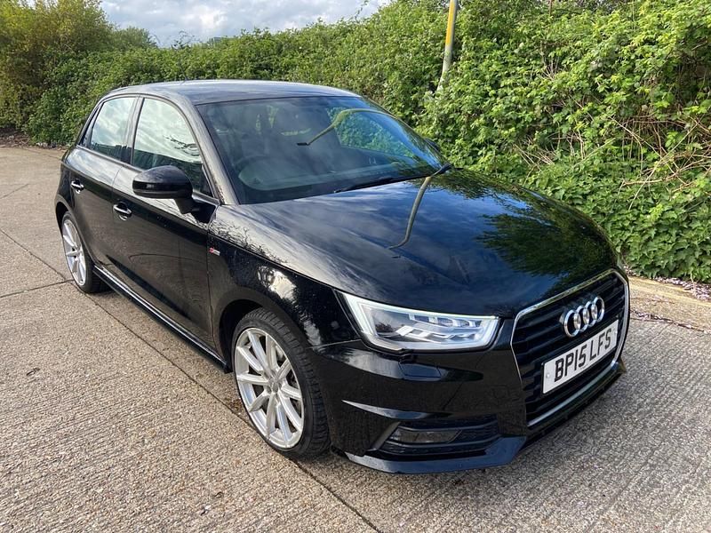 Begagnad Audi A1 S-Line 2015 Svart Halvkombi