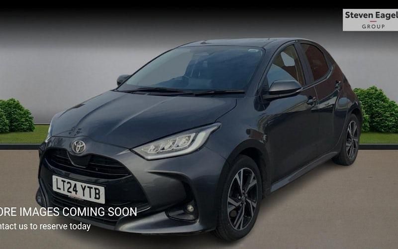 Used Toyota Yaris Hybrid Design 116 HP (85 kW) 2026 Hatchback