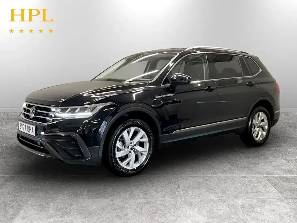Used VW Tiguan Allspace Life 150 HP (110 kW) 2024 Black SUV