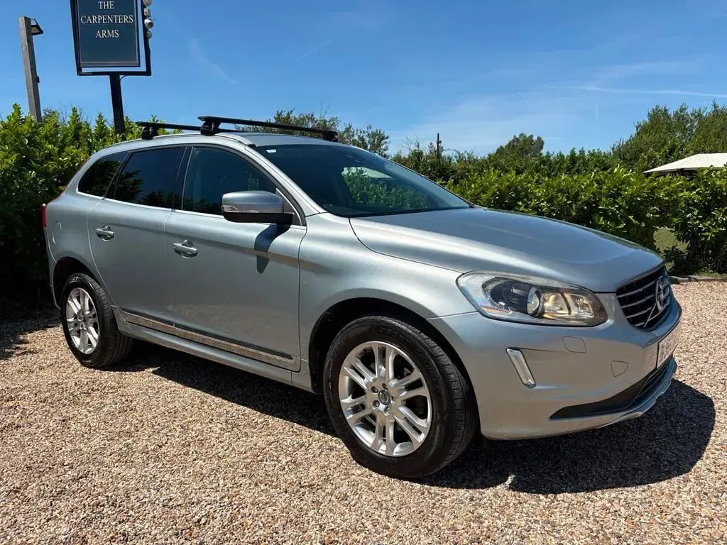 Used Volvo XC60 SE Lux 2013 Silver SUV