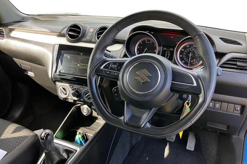 Used Suzuki Swift SZ-T 83 HP (61 kW) 2020 Blue Hatchback