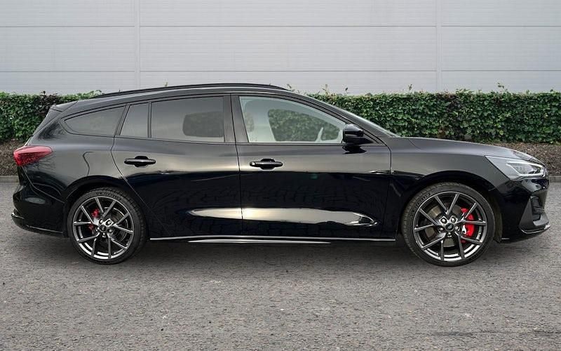 Used Ford Focus ST 280 HP (205 kW) 2024 Estate