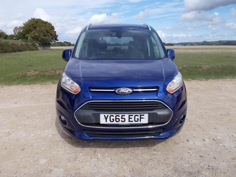 Used Ford Tourneo 2015 Blue MPV