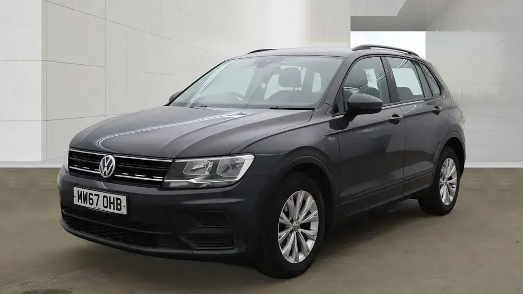 Used VW Tiguan S 150 HP (110 kW) 2017 Grey SUV