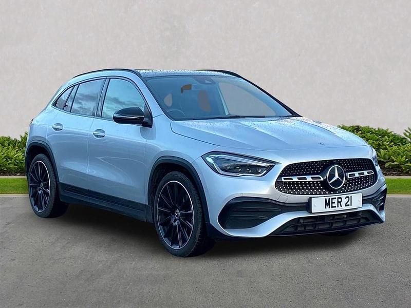 Silver Used 2022 Mercedes GLA220 AMG line SUV | £30,999 (A bit pricey) - Image 1/4