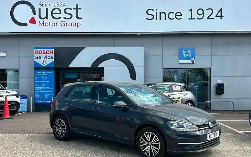 Used VW Golf VII SE 116 HP (85 kW) 2018 Hatchback