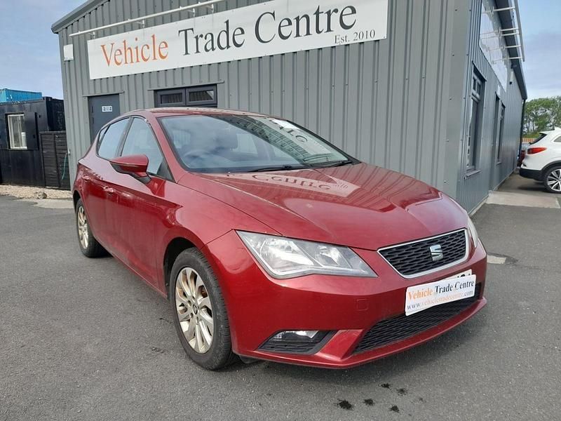 Red Used 2013 Seat Leon SE Hatchback | £5,199 (Fair price) - Image 1/1
