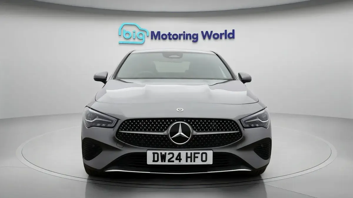 Used Mercedes CLA180 Executive 150 HP (110 kW) 2024 Grey Sedan